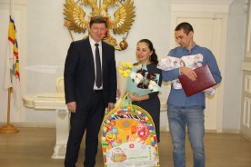 В Волгодонске состоялась торжественная регистрация первого ребенка 2023 года
